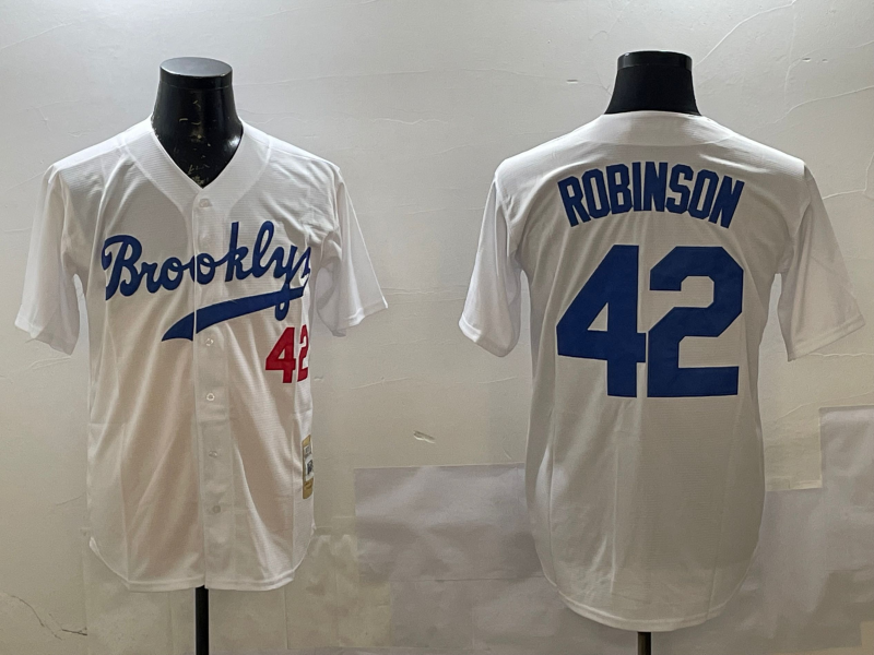 Men's Los Angeles Dodgers Jackie Robinson #42 White Cooperstown Collection Jersey